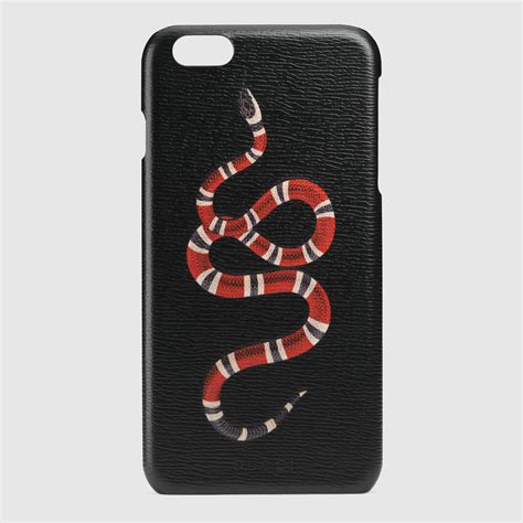 cover gucci serpente nera|origin of gucci snake.